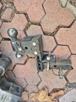 B&W Flipable Ball Hitch 6" Drop