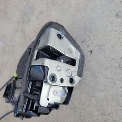 Toyota Camry Rear Pasanger Door Actuator