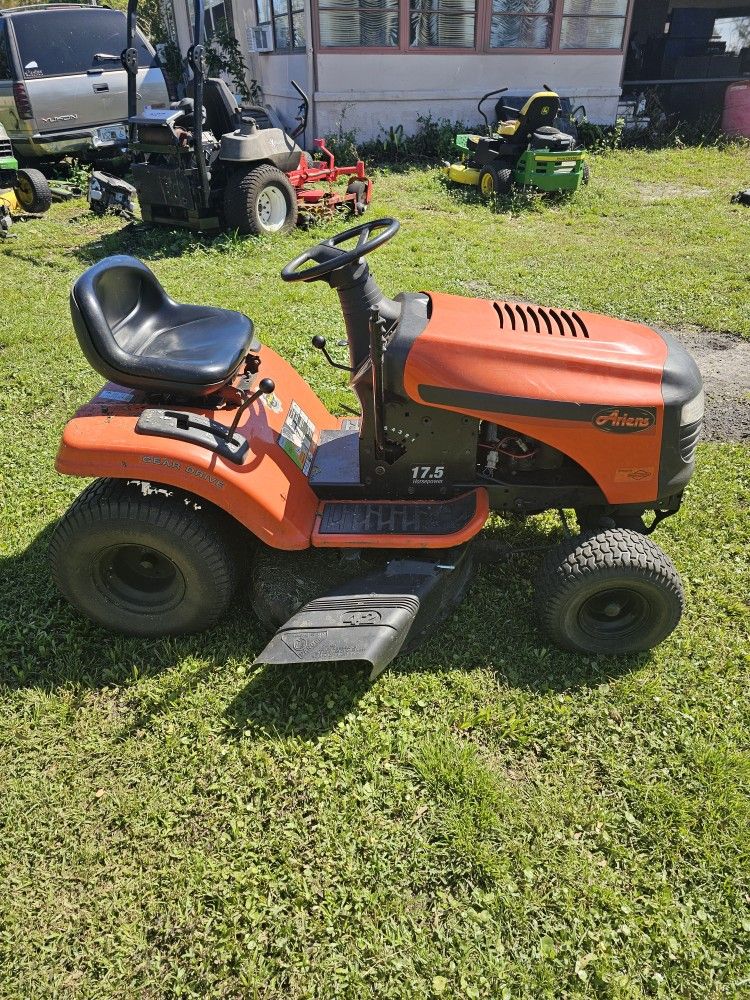 Ariens 6 Speed Riding Mower