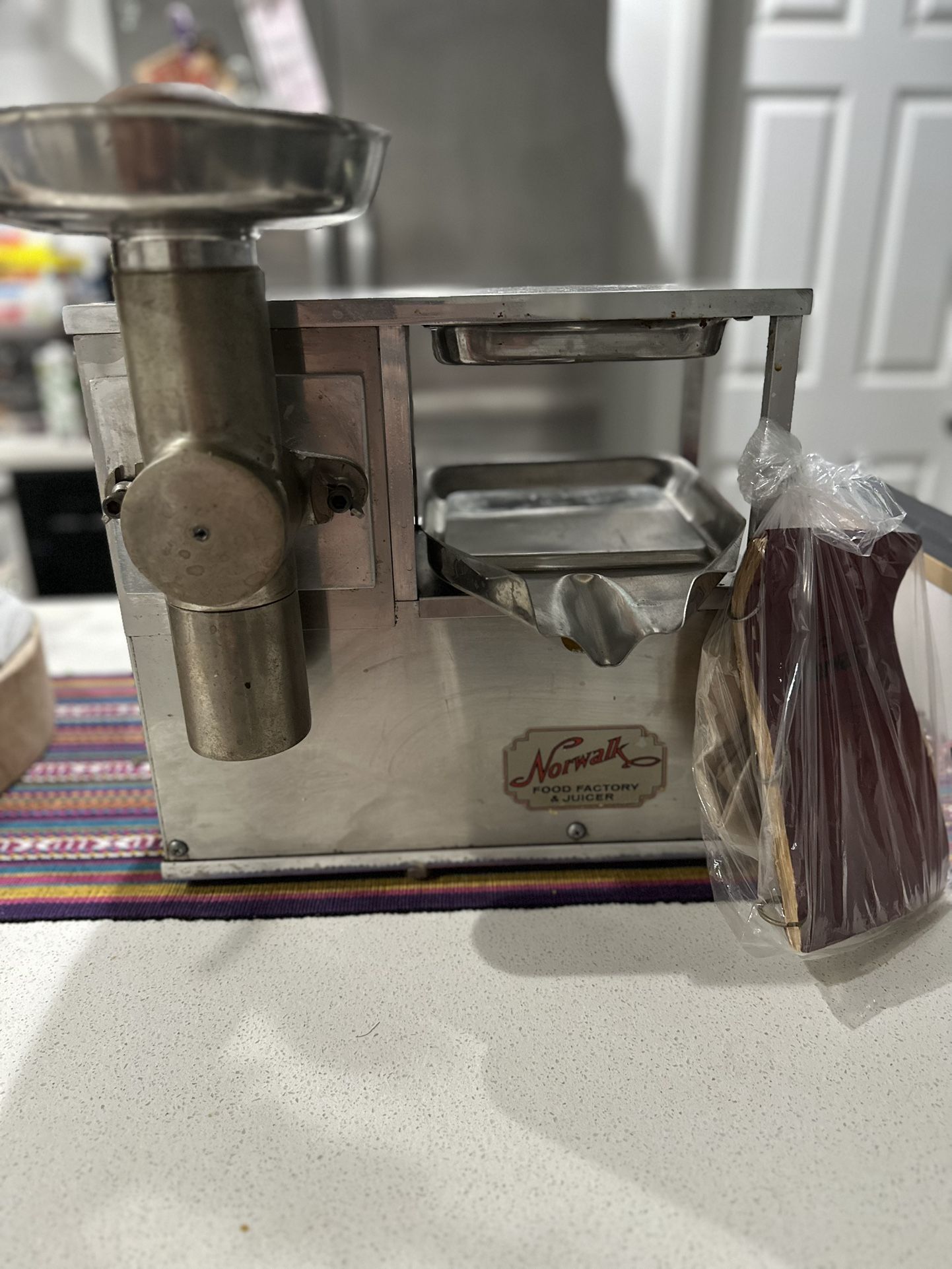 Norwalk Food factory and Juicer - Model 230 Extras bundle