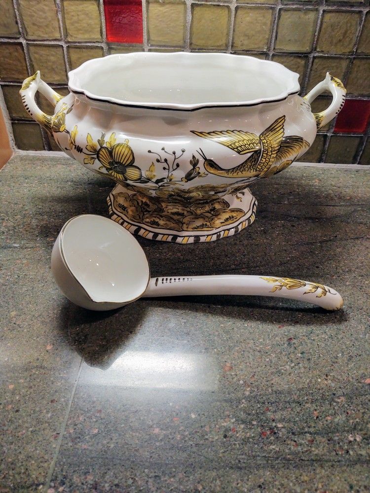 Hand Painted Ceramic Soup Tureen