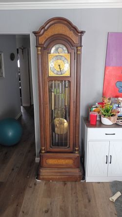 Howard Miller Grandfather Clock