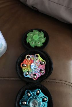 Fidget spinners