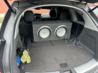 ROCKFORD AMP AND SUBS