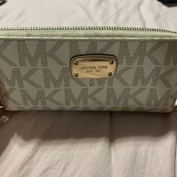 Mk Wallet