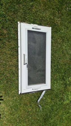 Crank to open screened window removed during renovation. New in 2017.