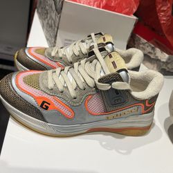 Gucci Women Ultraspace