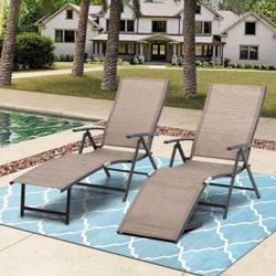 Set of 2, Aluminum Pool Lounge Chairs with Adjustable Backrest & Footrest, Foldable Pool Loungers for Beach, Poolside, Deck, Patio 2pcs, Brown)