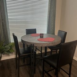 Dining Table Set 