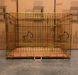 30” Gold kennel with removable tray! 🐾