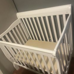 Mini Crib