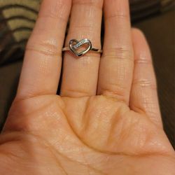 Women's 925 Sterling Silver CZ Heart Ring Size 7 & Gift Set Anillo Plata 925 Numero 7 Para Dama & Set de Regalo