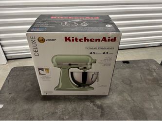 KitchenAid Deluxe Series 4.5 Quart Tilt-Head Stand Mixer with Stainless Bowl, Pistachio, Model KSM97PT