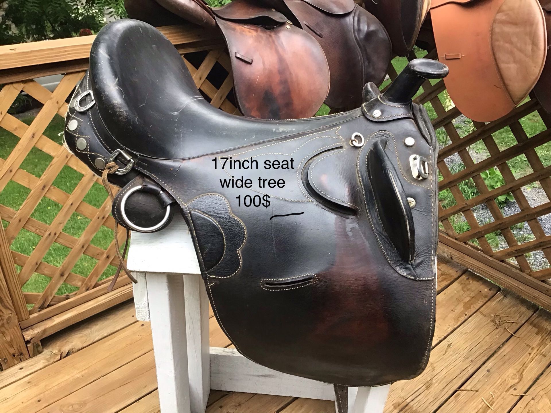 17 inch Aussie saddle