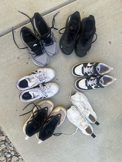 Kids sneakers