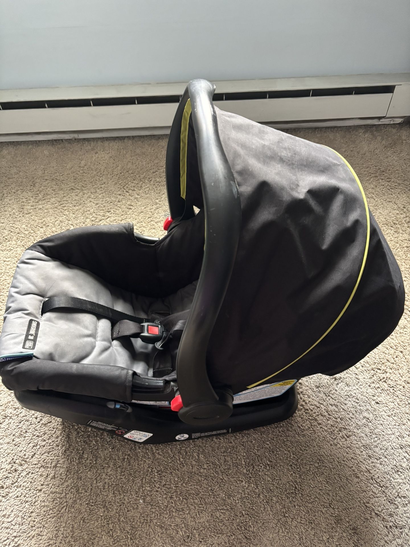 Graco Car Seat with Base