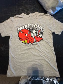 Lonely Hearts Club More Love Graphic Tee Small