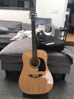 Lyon guitar by Washburn