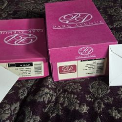 Envelopes And Panel Cards