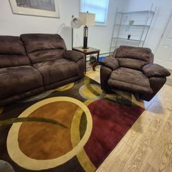Complete Living Room Set Must Go asap 