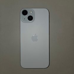 iPhone 15 (128 GB) In Light Blue