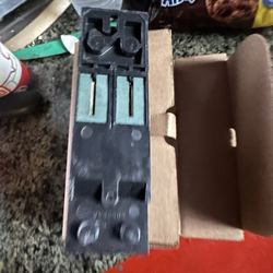200 Amp Breaker