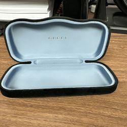 NEW GUCCI BLACK VELVET LARGE CASE  EYEGLASSES SUNGLASSES CASE