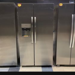 New Frigidaire Side By Side Refrigerator‼️ 25.6 Cubic Ft.