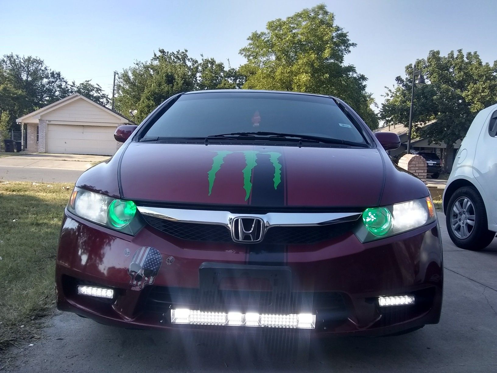 UPGRADE YOUR CARO OR TRUCK WITH SOME NICE LED LIGHTS