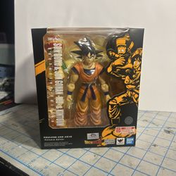 Sh Figuarts SDCC Exclusive Son Goku & Son Gohan