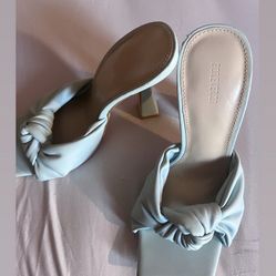 Kitty Light Blue Heels 
