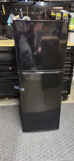 Mini Fridge with Freezer