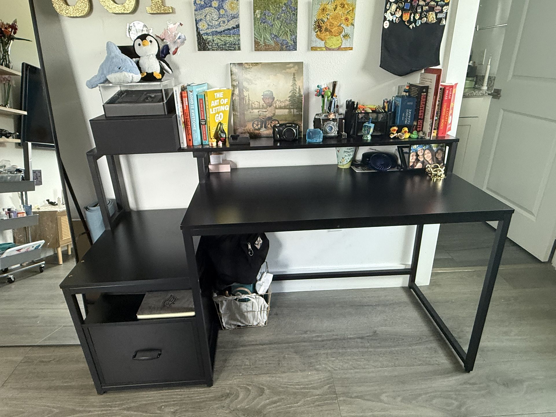Black Desk 60.3”