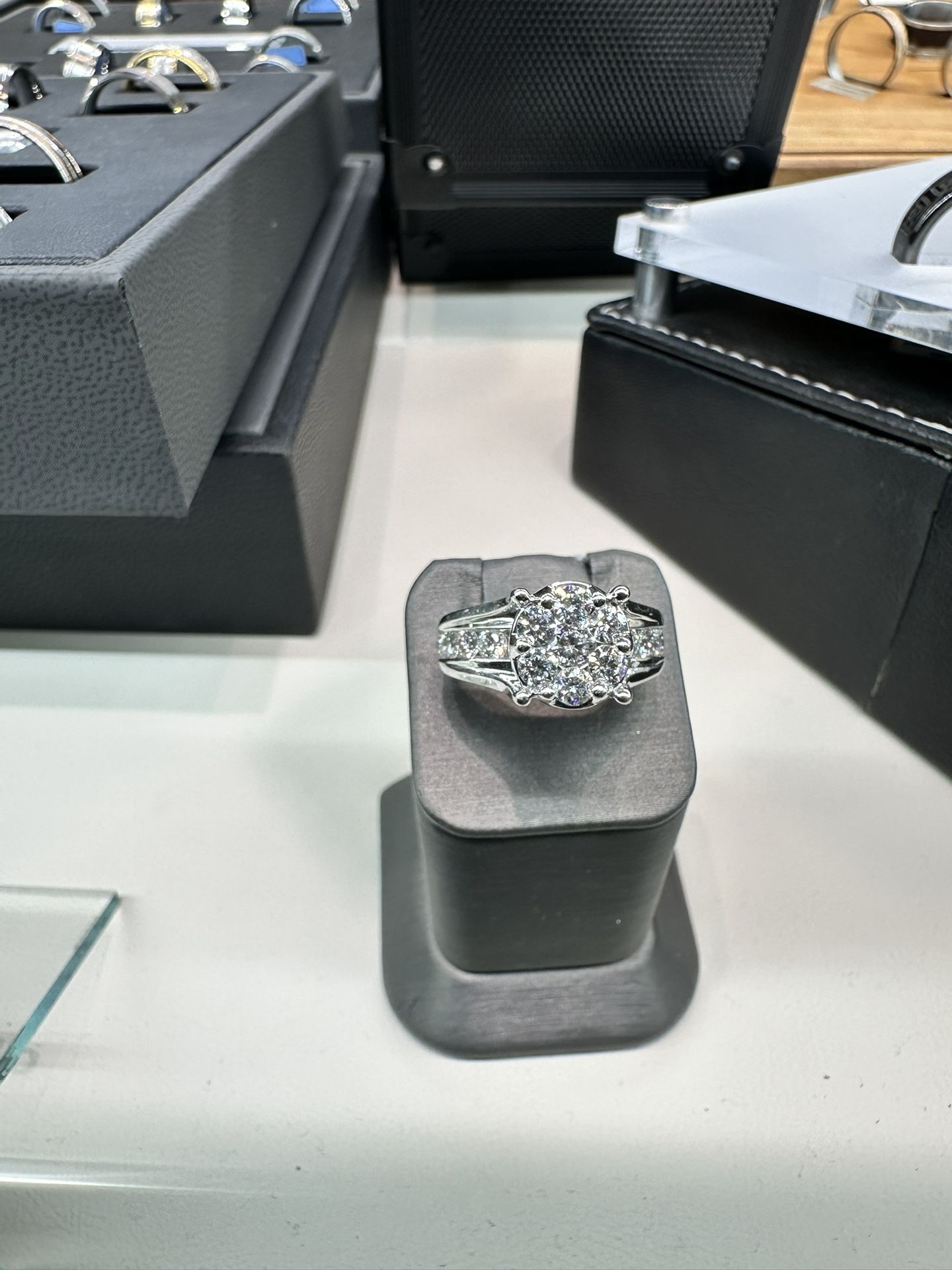 3.5CTW  Cluster Lab Diamond Ring 
