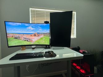 Gaming PC set up