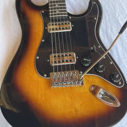Stratocaster Style Guitar 