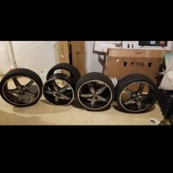 22" Motiv Rims and Tires