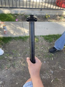 Throne Stock seat post