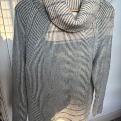 Pink Rose Women’s Sweater Medium 