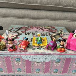 Lot of vintage Disney toys Mickey Mouse Minnie Mouse Donald Duck