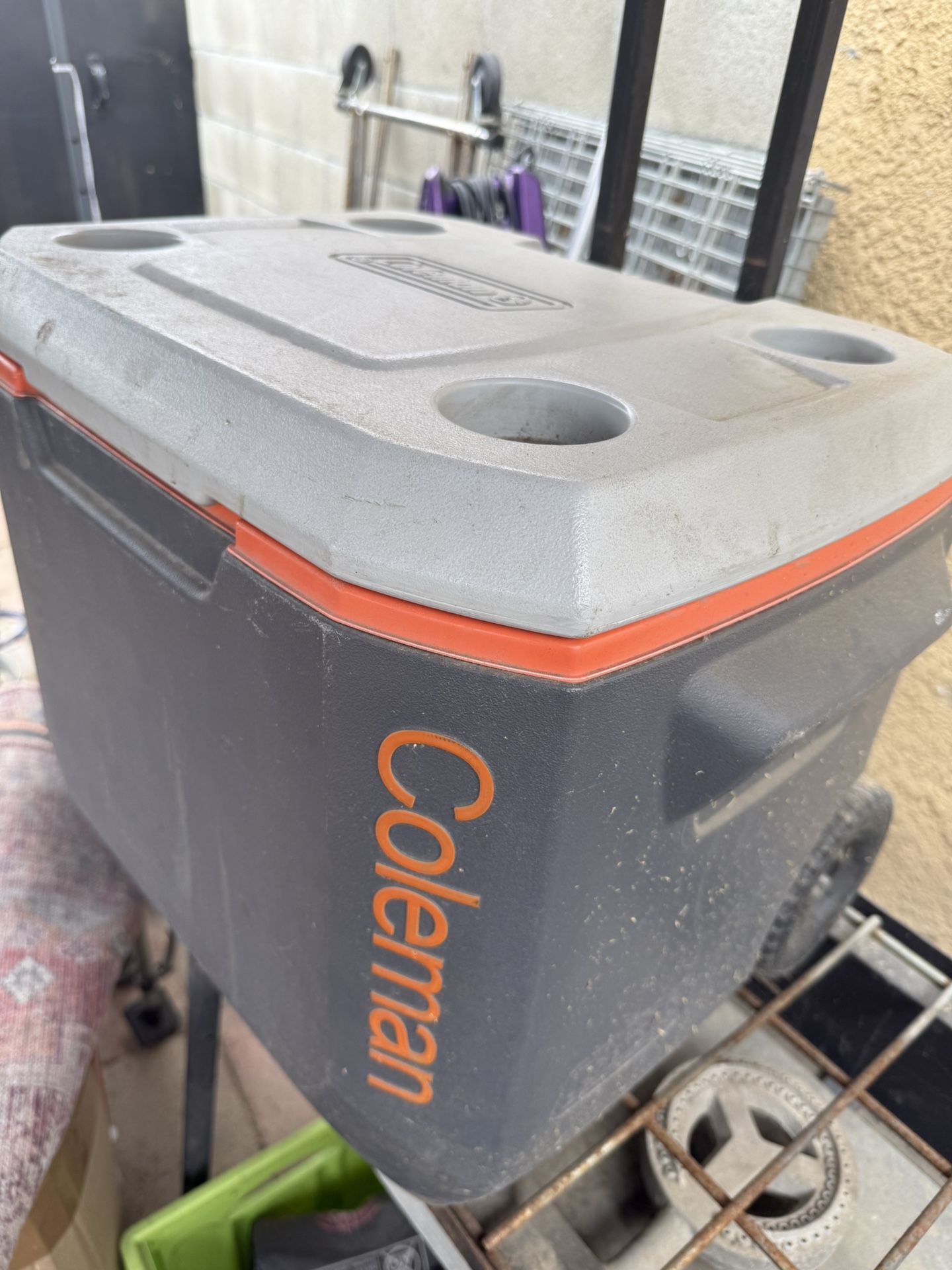 Coleman Cooler With Wheels