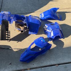 Yamaha Blaster Plastic