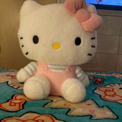 Hello Kitty Plushie