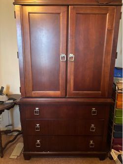 Armoire 2 piece