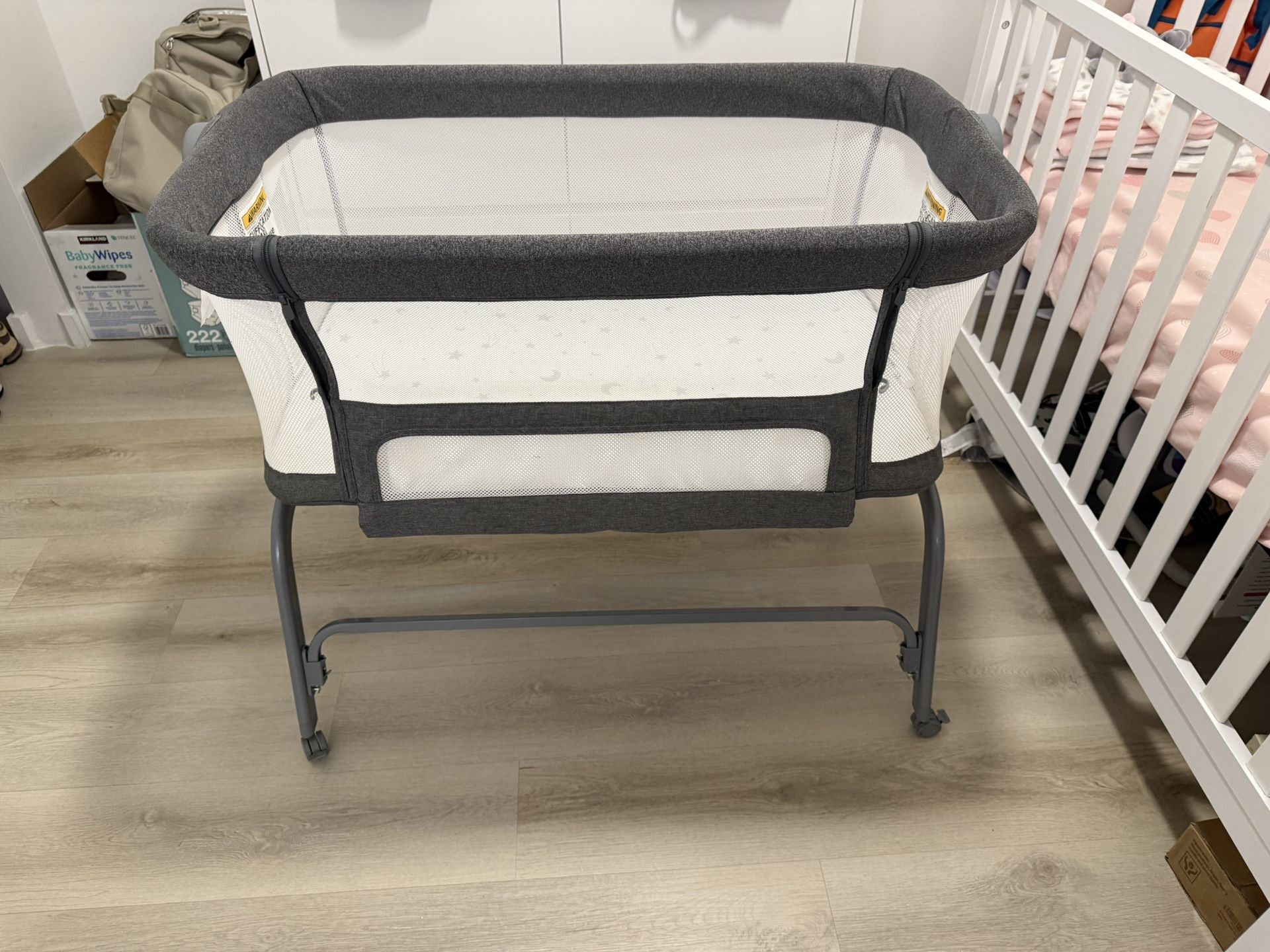 Baby bond Bassinet