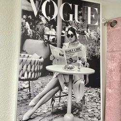 Black And White All Decor 