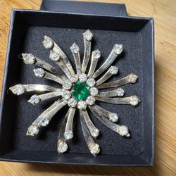 ✨ Vintage Sterling Silver Brooch & Pendant – Elegant Dual Purpose ✨