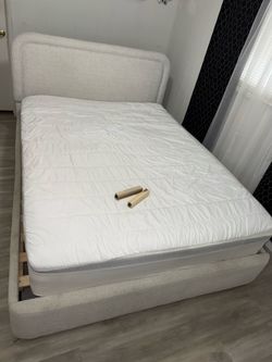 Queen bed