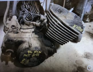 1976 Honda MT250 Motor Engine