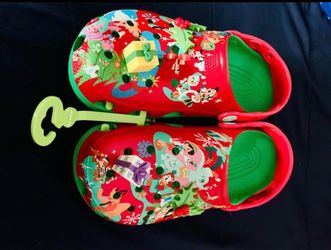 Crocs Classic Clogs Disney Christmas Edition